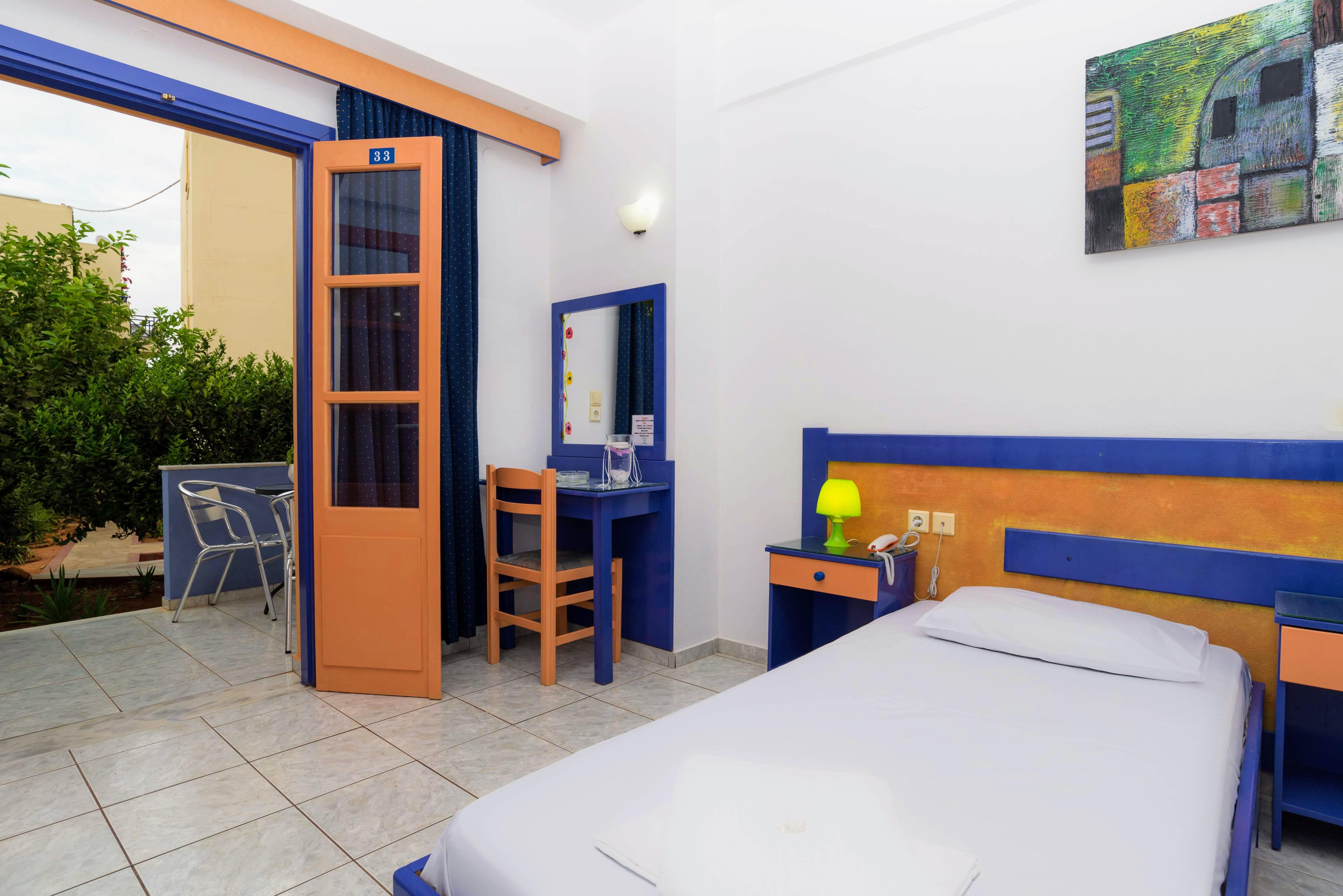 Eltina Apartments 말리아 외부 사진