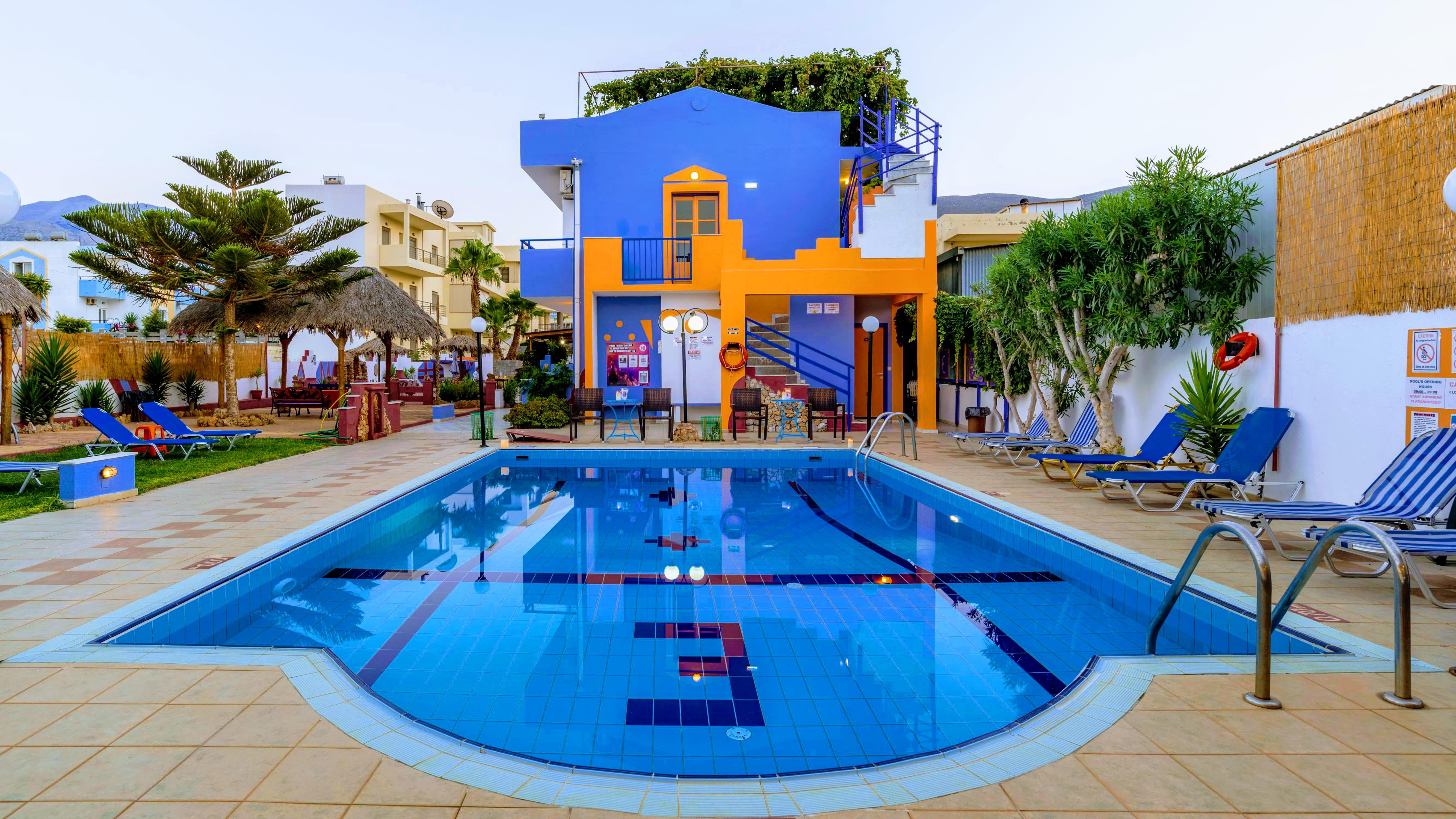 Eltina Apartments 말리아 외부 사진
