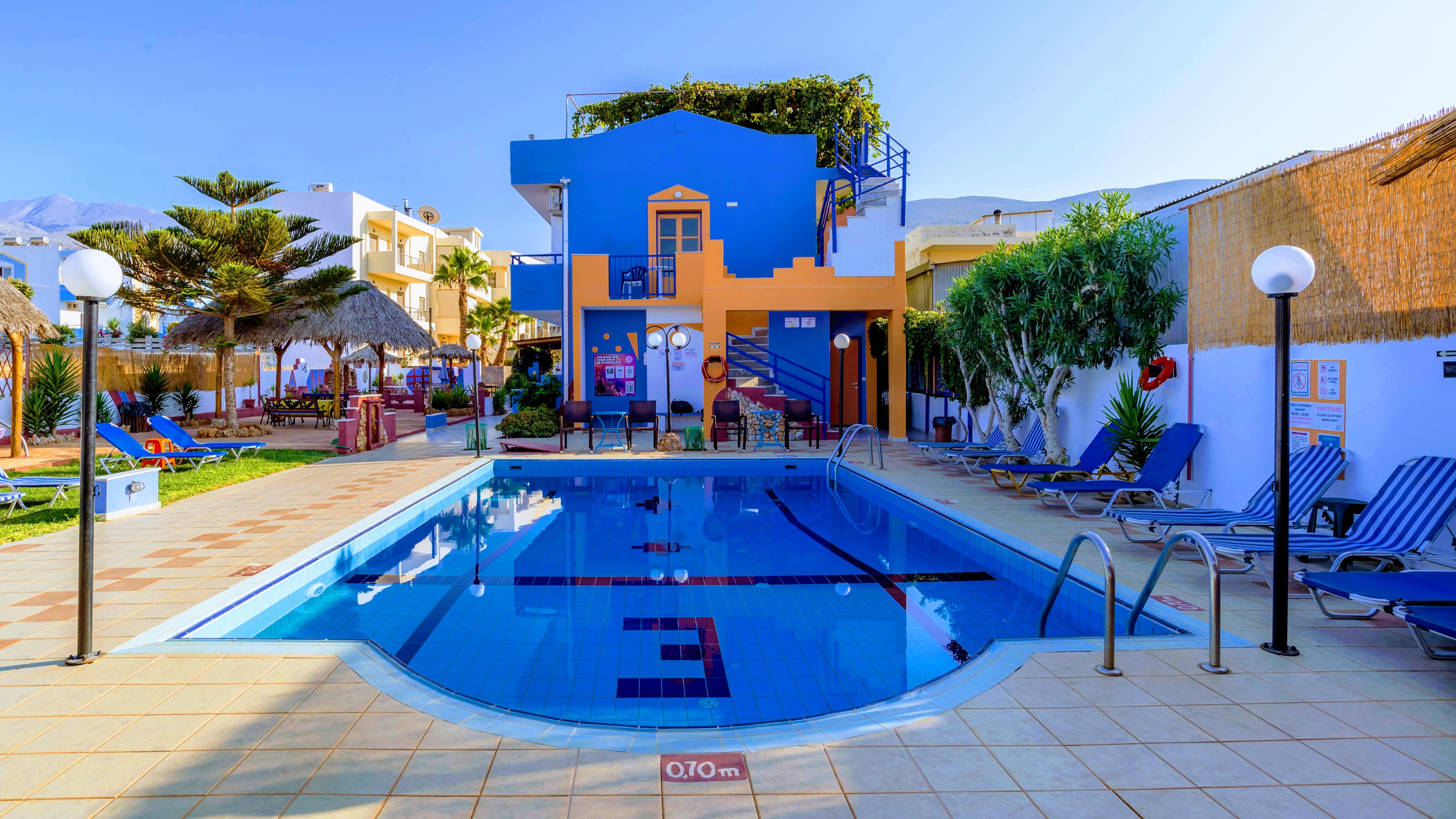 Eltina Apartments 말리아 외부 사진