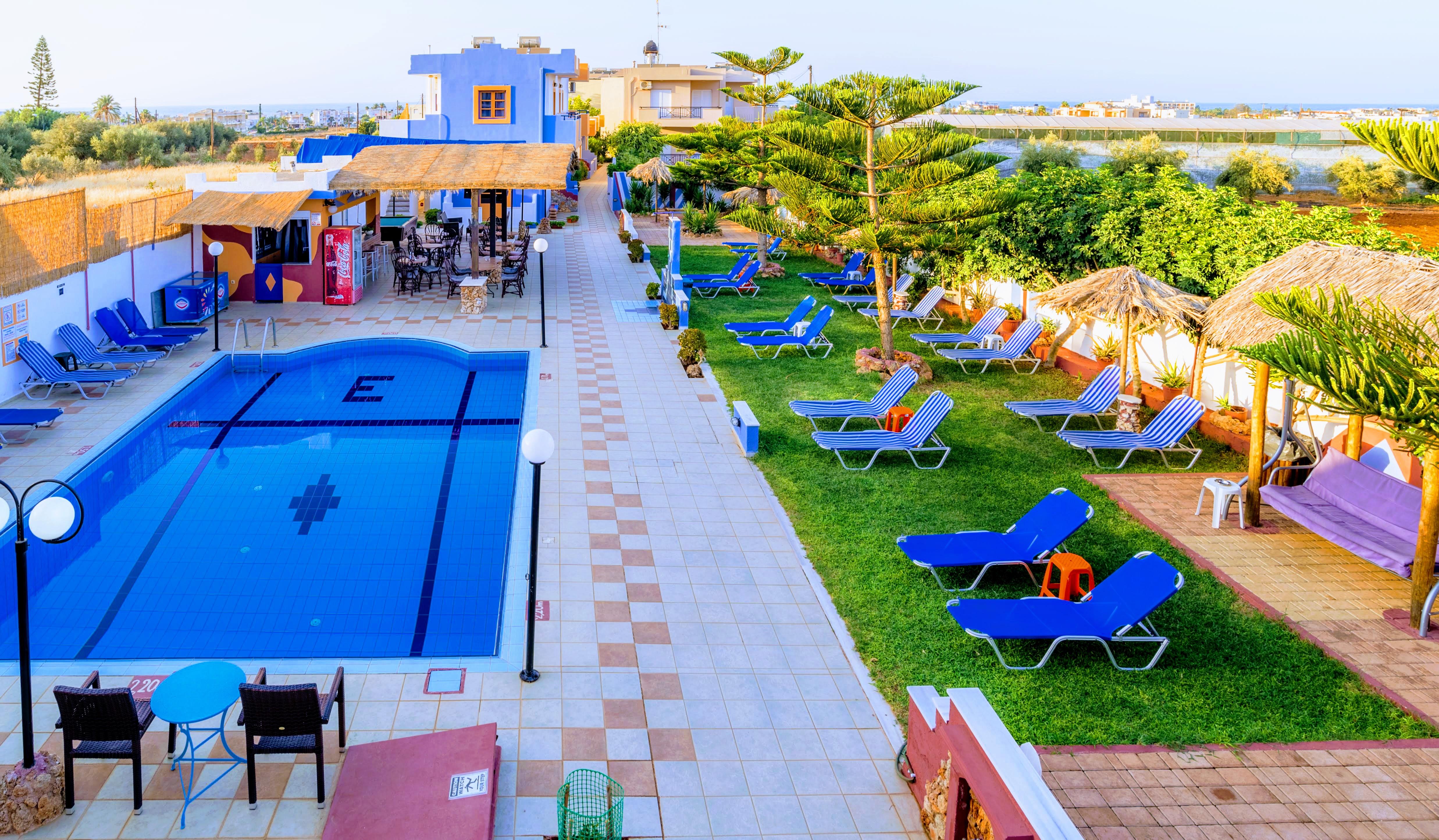Eltina Apartments 말리아 외부 사진